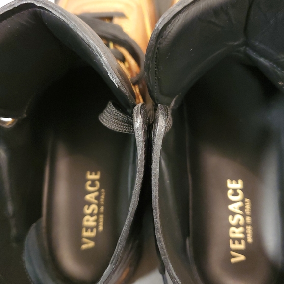 Versace shoes - Picture 4 of 4